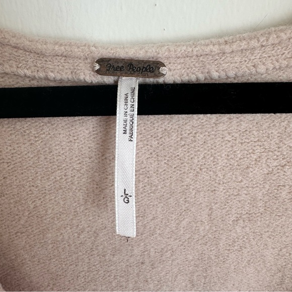 Free People Oversized V-Neck Wool/Yak Blend Sweater - Picture 2 of 5